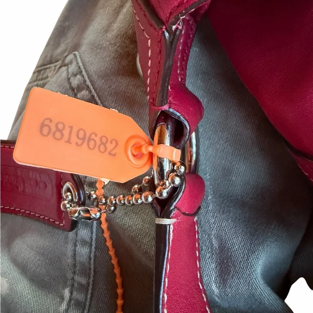 Y2K‎ Coach F15075 Medium Red Leather Hobo Shoulder Bag